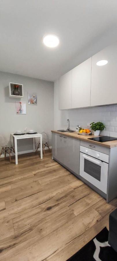 Bezagenta Mozart6 Studio Easy Access To City Wifi Varsóvia Exterior foto